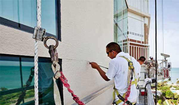 Pintura de fachadas para comunidades de vecinos en Tarragona